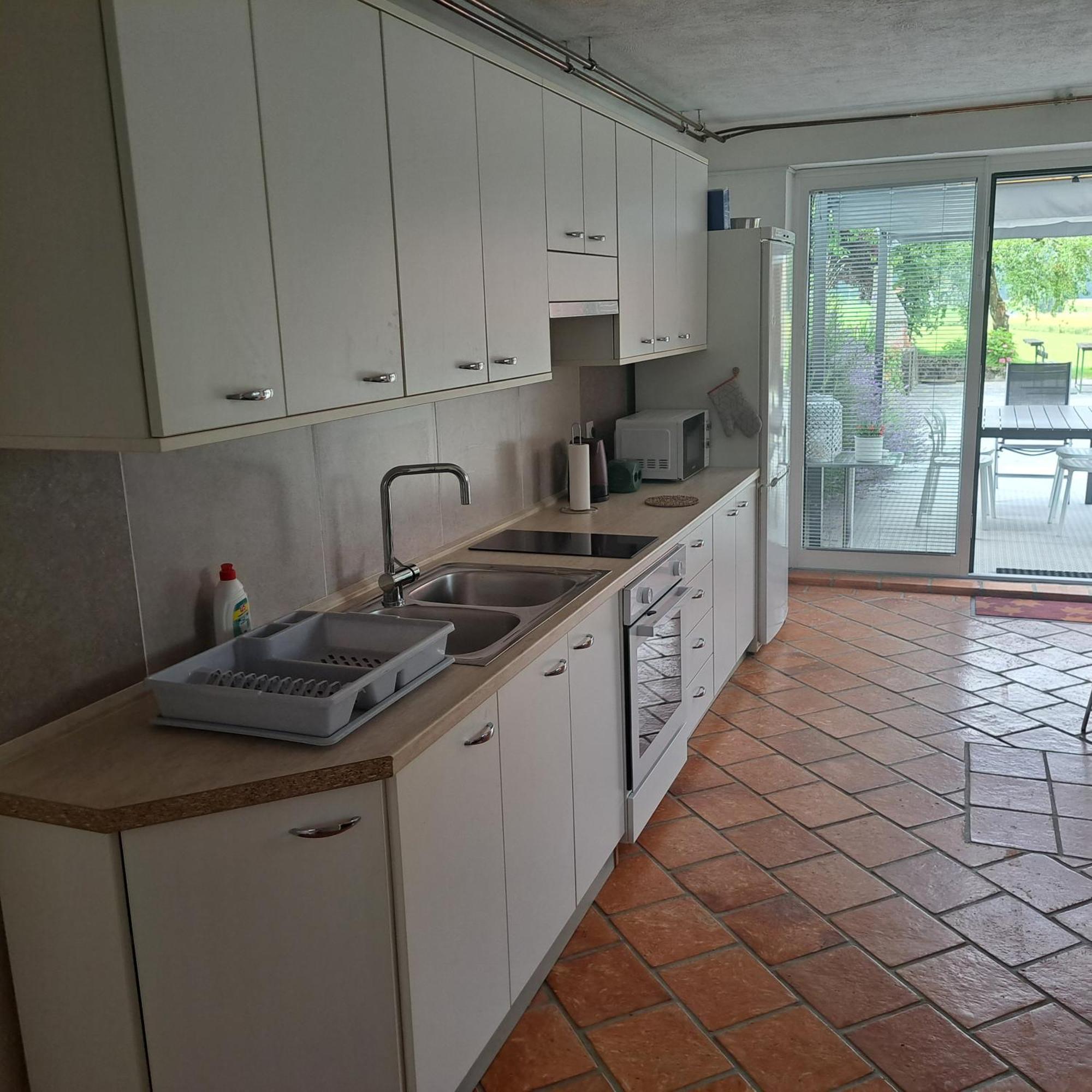 Apartments Bukor With Seasonal Pool Lukovica pri Domzalah Exterior foto